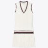 Performance Jersey V-Ausschnitt Tennis-Kleid Performance Jersey V-Ausschnitt Tennis-Kleid