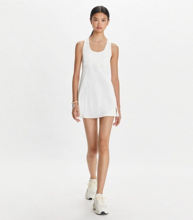 Performance Mesh Tennis Kleid Performance Mesh Tennis Kleid