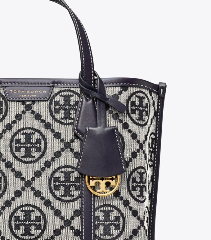 Perry T Monogram Kleine Dreifach-Tasche Perry T Monogram Kleine Dreifach-Tasche