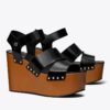 Plateauschuhe mit Nieten Plateauschuhe mit Nieten