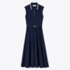 Plissiertes Viskosekleid Plissiertes Viskosekleid