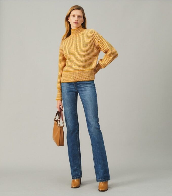 Pullover mit Ballonärmeln und Rollkragen Pullover mit Ballonärmeln und Rollkragen