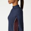 Pullover mit kontrastfarbenem Kragen und halbem Reißverschluss Pullover mit kontrastfarbenem Kragen und halbem Reißverschluss
