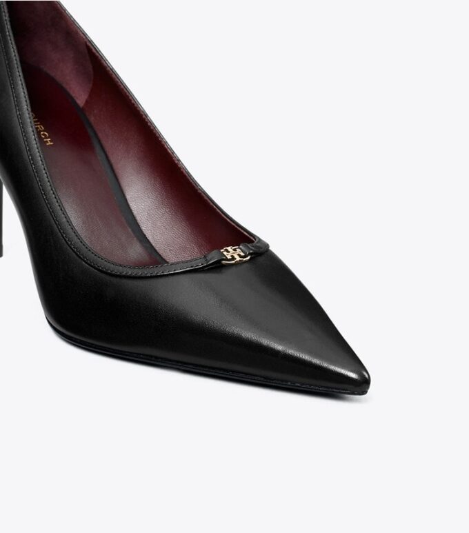 Pumps mit Double T-Schnalle Pumps mit Double T-Schnalle