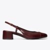 Pumps mit Kappe und Fersenriemen Pumps mit Kappe und Fersenriemen