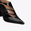 Pumps mit mehreren Schnallen Pumps mit mehreren Schnallen