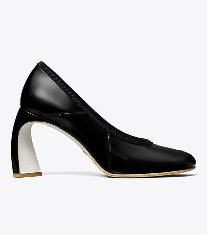 Pumps mit offener Spitze Pumps mit offener Spitze