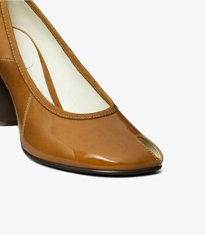 Pumps mit offener Spitze Pumps mit offener Spitze