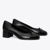 Pumps mit Zehenkappe Pumps mit Zehenkappe