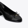 Pumps mit Zehenkappe Pumps mit Zehenkappe