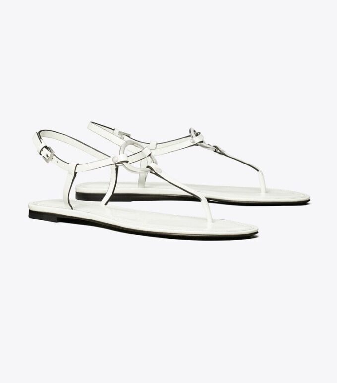 Sandale mit T-Riemen und Ring Sandale mit T-Riemen und Ring