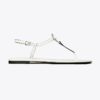 Sandale mit T-Riemen und Ring Sandale mit T-Riemen und Ring