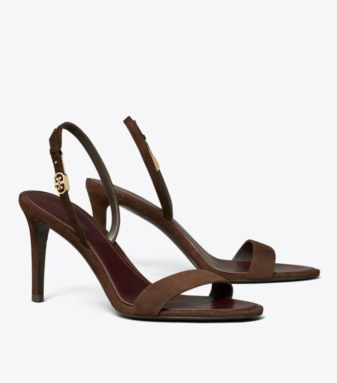 Sandalen mit Absatz und Double T-Schnalle Sandalen mit Absatz und Double T-Schnalle