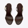 Sandalen mit Absatz und Double T-Schnalle Sandalen mit Absatz und Double T-Schnalle