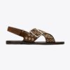 Sandalen mit gekreuzten Riemen Sandalen mit gekreuzten Riemen