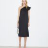 Satin-Cape-Kleid Satin-Cape-Kleid