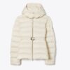 Satin-Daunenjacke mit Gürtel Satin-Daunenjacke mit Gürtel