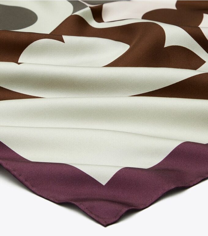 Seidenhalstuch mit Colorblock-Logo Seidenhalstuch mit Colorblock-Logo