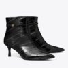 Stiefelette mit Absatz und Double T-Schnalle Stiefelette mit Absatz und Double T-Schnalle