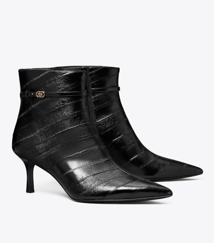 Stiefelette mit Absatz und Double T-Schnalle Stiefelette mit Absatz und Double T-Schnalle