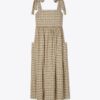 Strandkleid mit gebundenen Trägern Strandkleid mit gebundenen Trägern