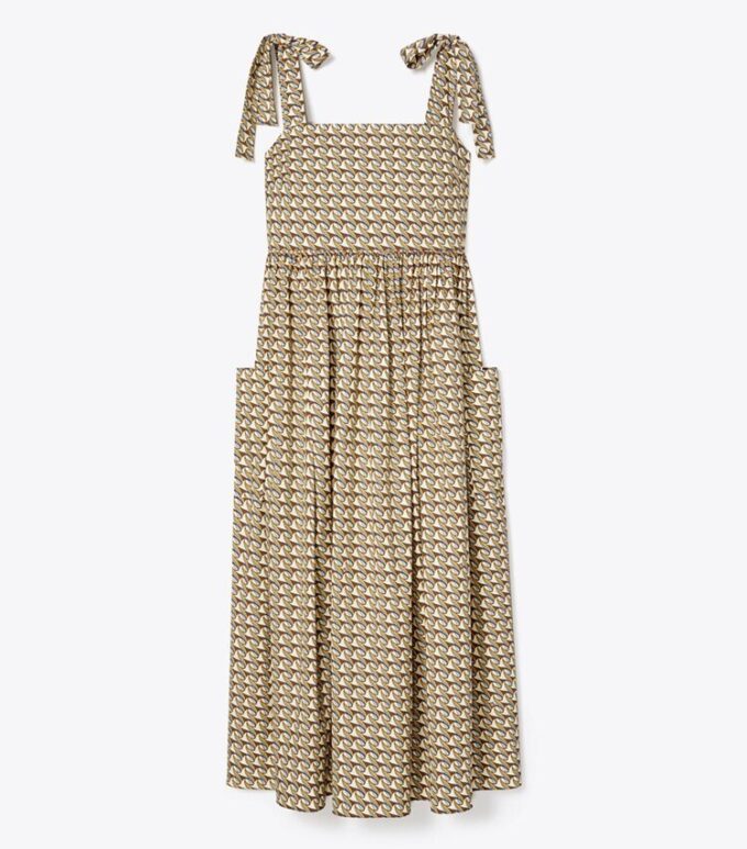 Strandkleid mit gebundenen Trägern Strandkleid mit gebundenen Trägern