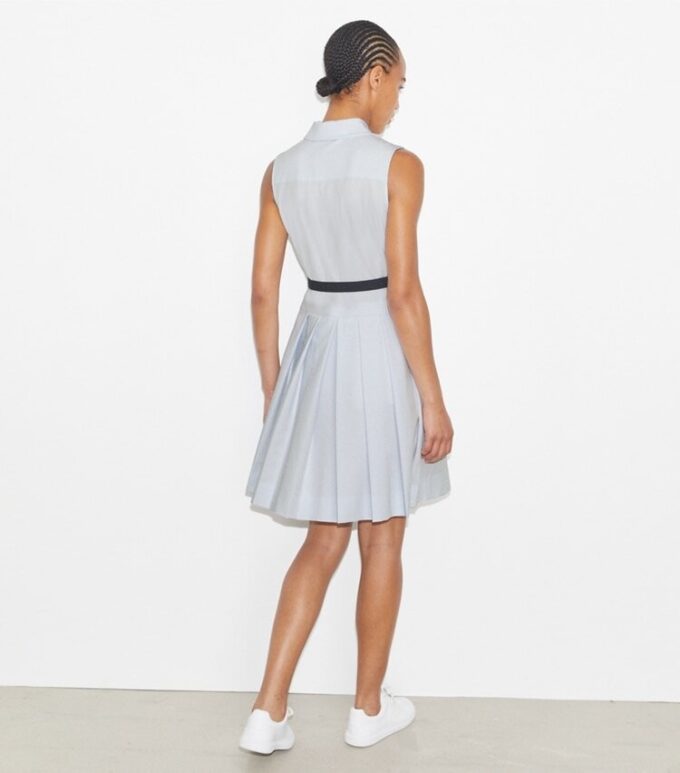 T Monogram Jacquard Plissee-Golfkleid T Monogram Jacquard Plissee-Golfkleid