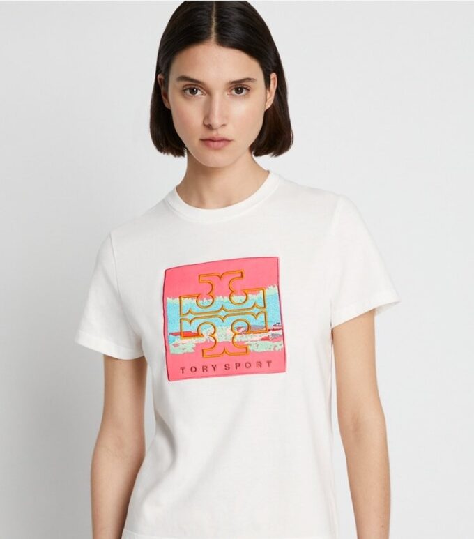 T-Shirt mit grafischem Logo-Aufnäher