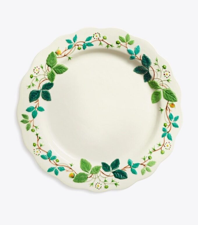 Teller mit geprägten Blumen, 2er-Set Teller mit geprägten Blumen, 2er-Set