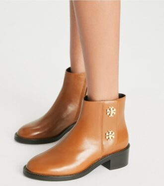 Turnlock-Stiefelette