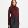 Verzierter Rollkragenpullover aus Viskose-Jersey Verzierter Rollkragenpullover aus Viskose-Jersey