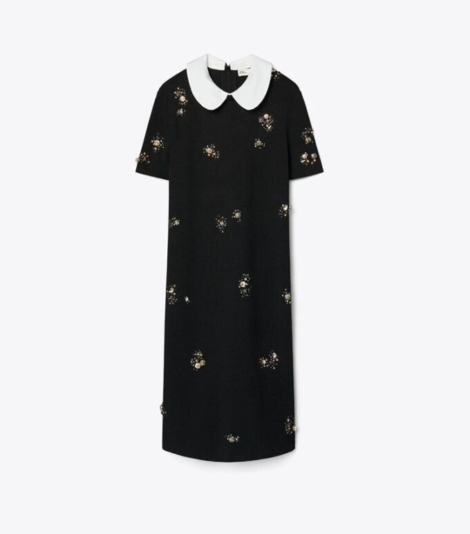 Verziertes Popeline-Kragen-Strickkleid Verziertes Popeline-Kragen-Strickkleid