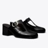 Violette Pantolette mit T-Riemchen und Absatz Violette Pantolette mit T-Riemchen und Absatz
