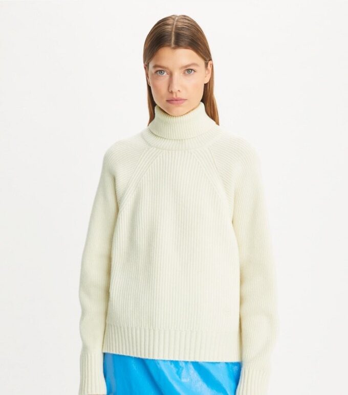 Wollpullover mit Rollkragen Wollpullover mit Rollkragen